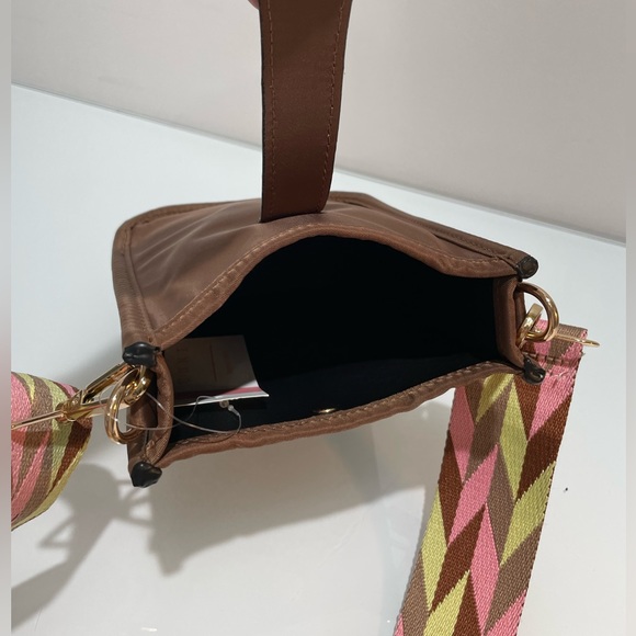 Chevron Guitar Strap Cross Body Bag - Picture 5 of 5